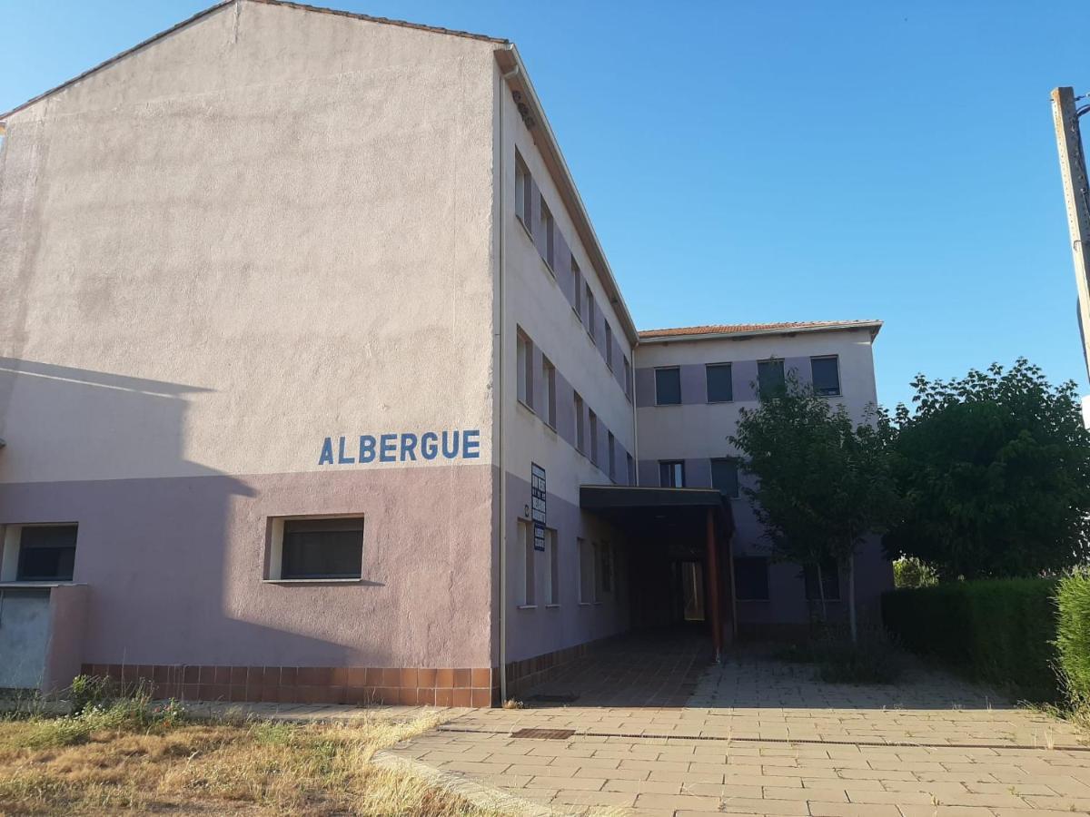 Albergue Villa Nava De La Asuncion Exterior photo